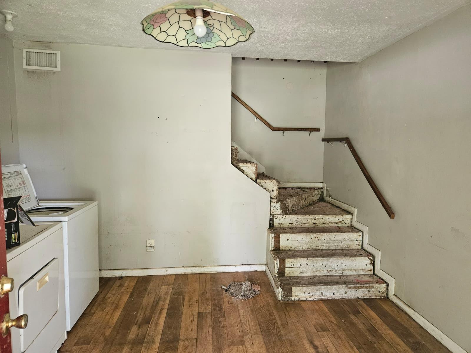 916 Brook Forest Drive