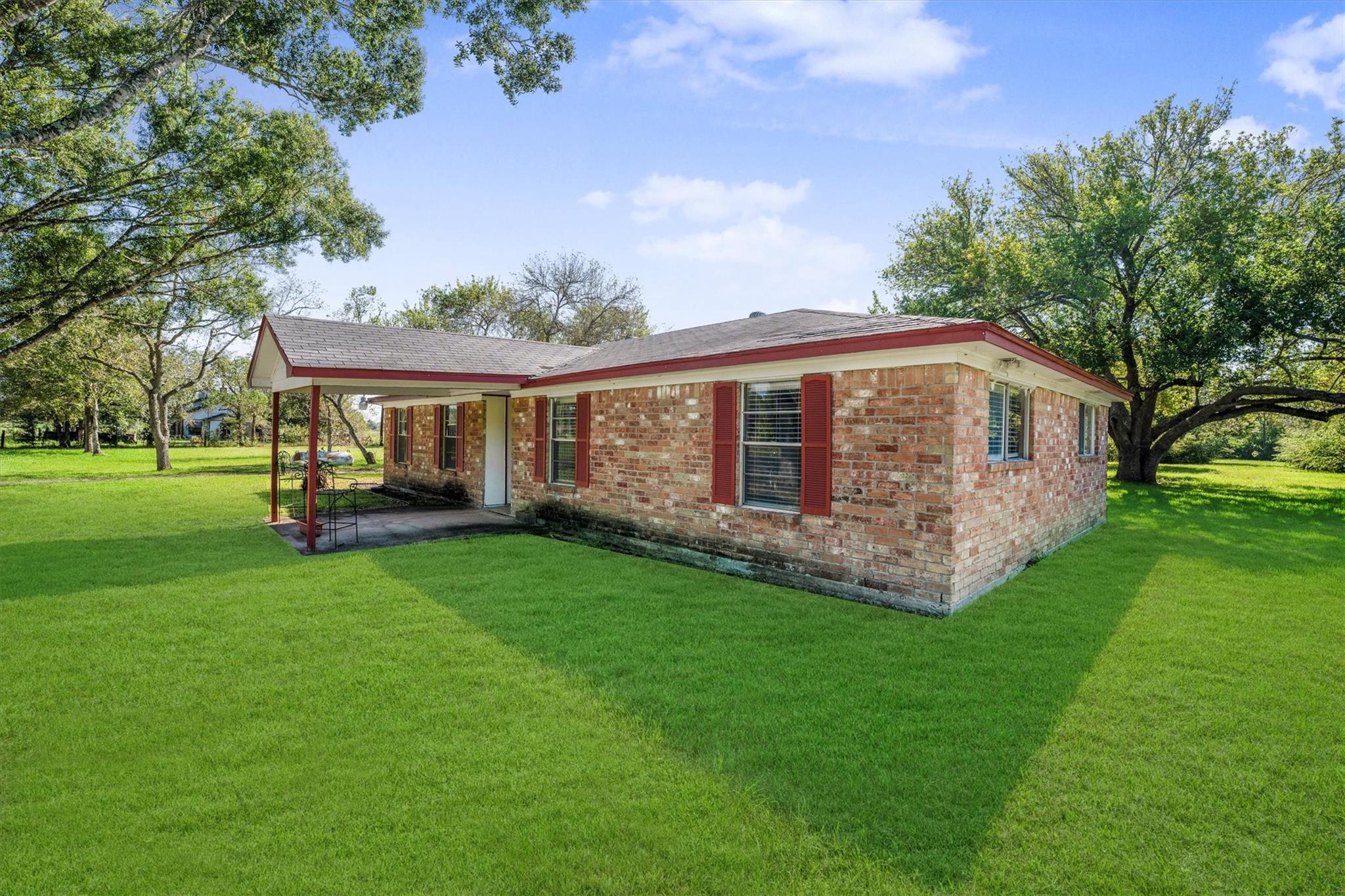 18111 Roy Long Road