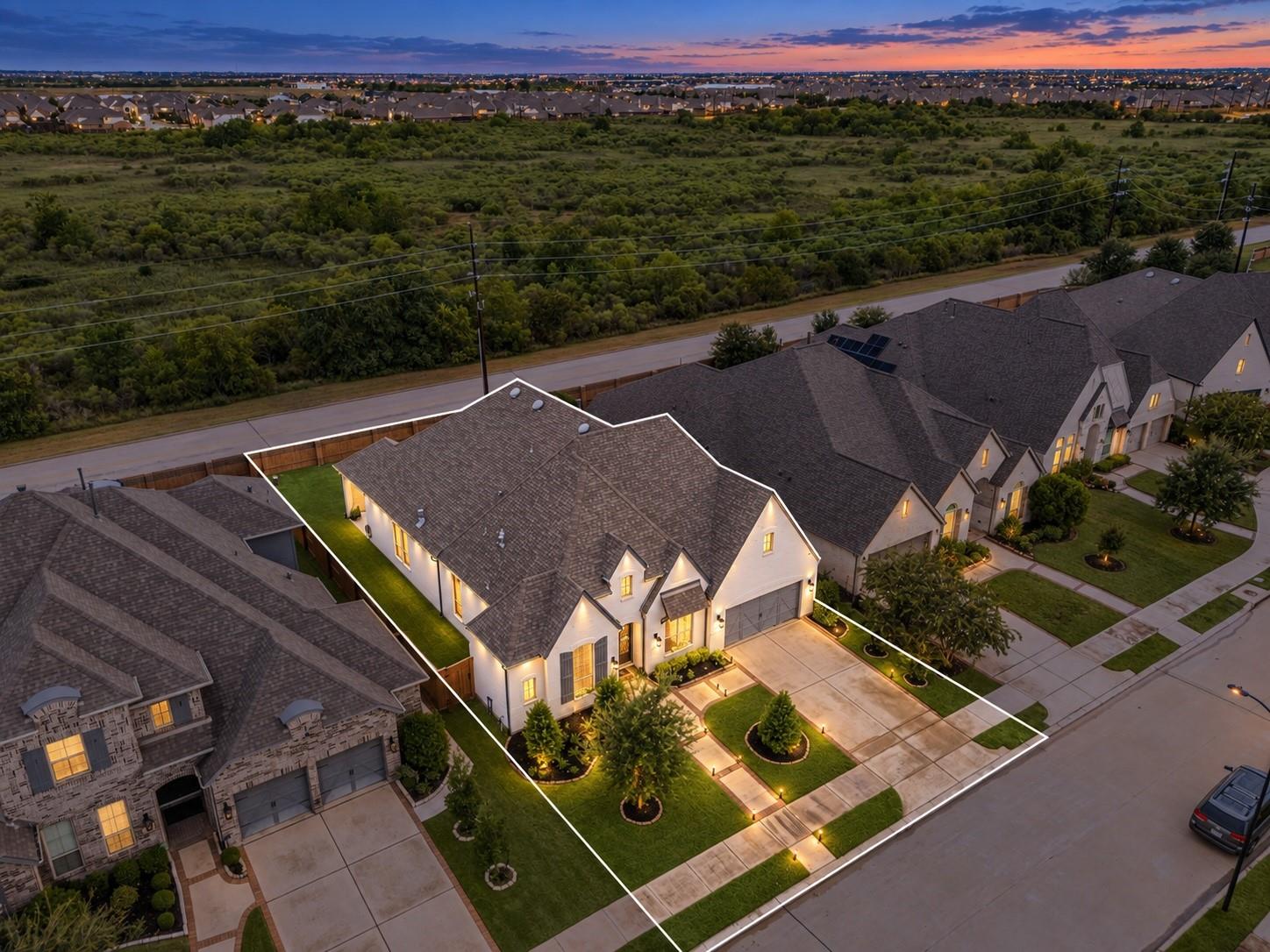 2438 Magnolia Bloom Court