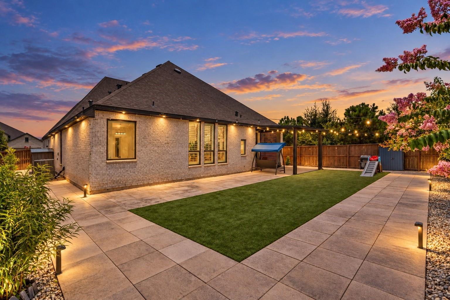 2438 Magnolia Bloom Court
