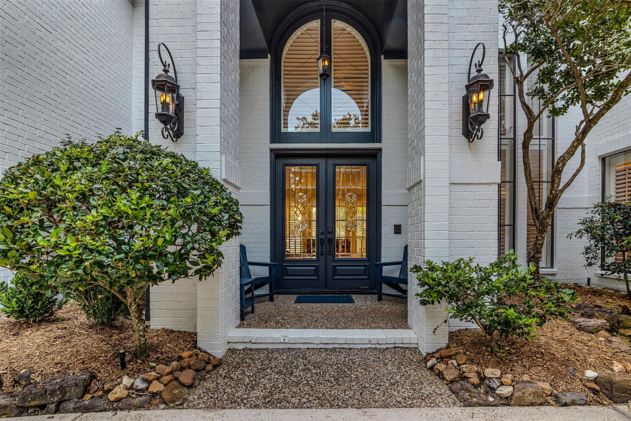 17 Shadow Stone Street
