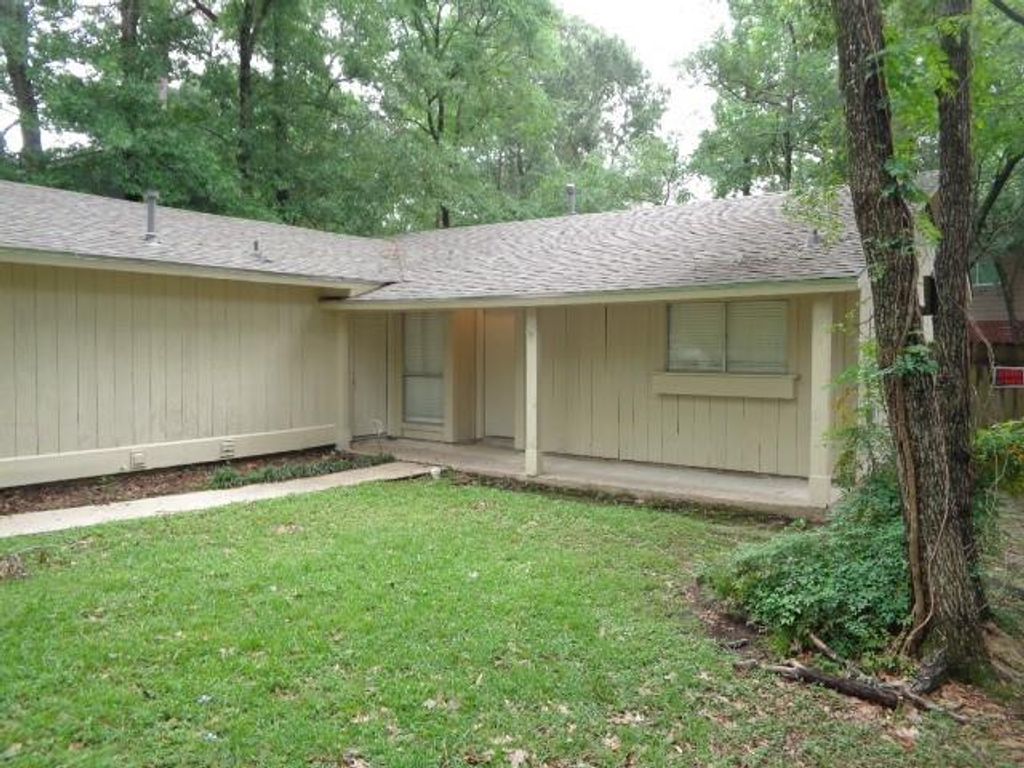 Photo of 102 Marabou Place, The Woodlands, TX 77380 (MLS # 88005251)