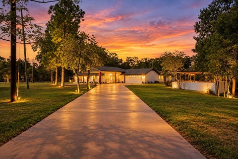Photo of 36219 County Line Road, Brookshire, TX 77423 (MLS # 54605723)