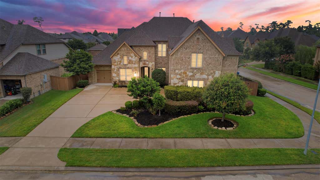 Photo of 13929 North Lake Branch Lane, Houston, TX 77044 (MLS # 55703970)