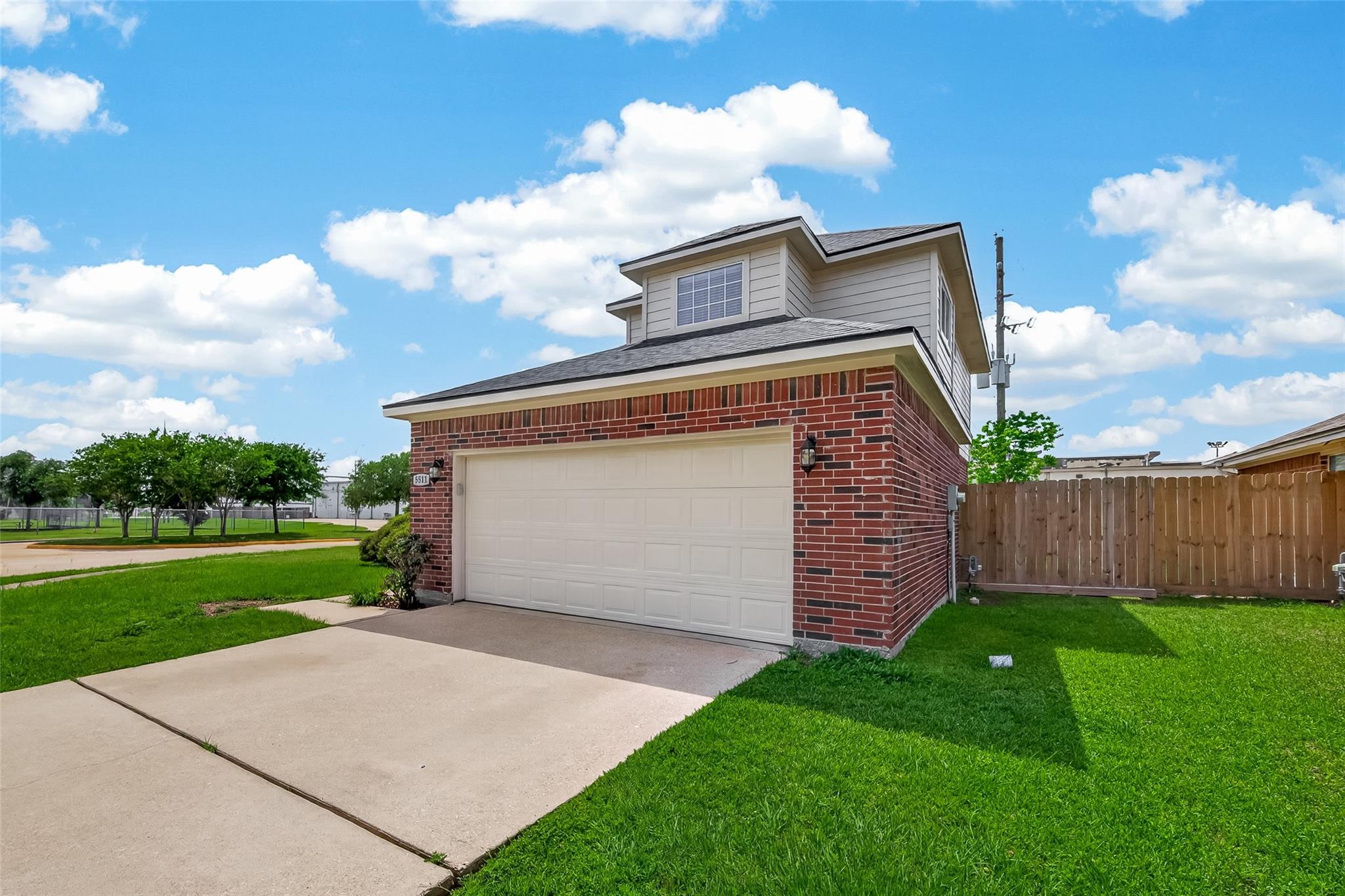 5511 Bear Paw Circle