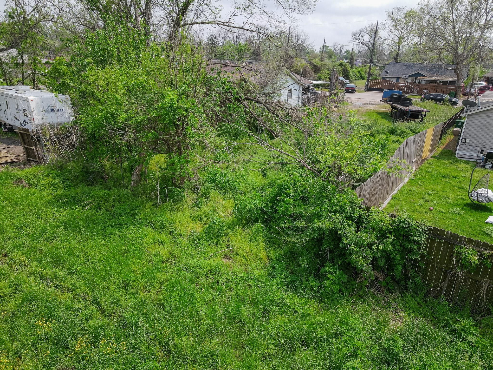 2507 Creston Drive
