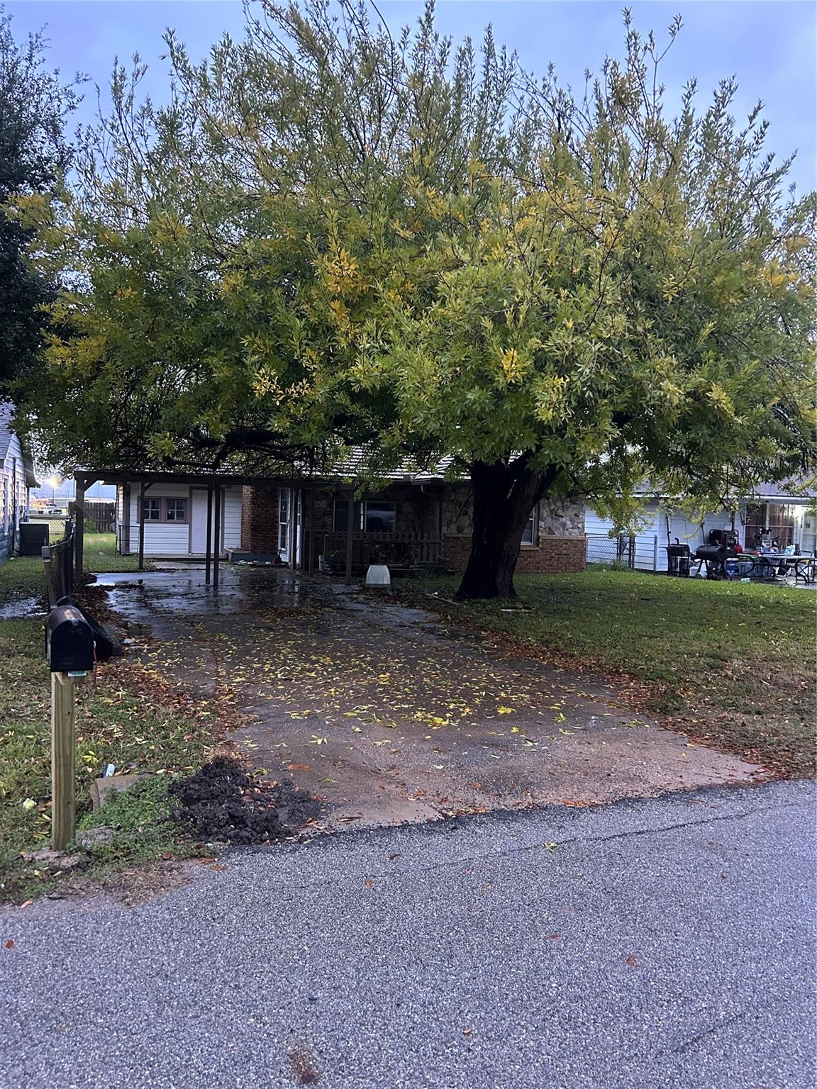 2018 N Avenue H