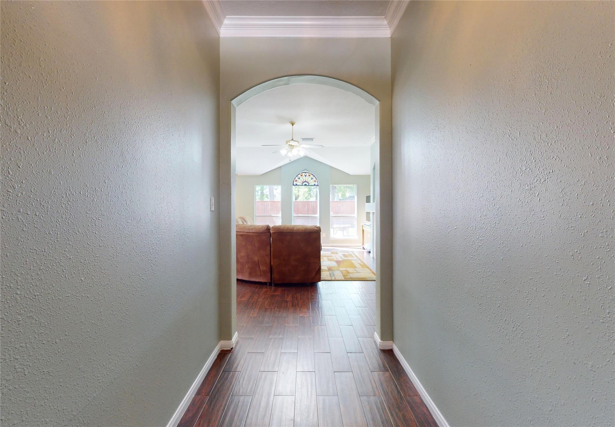 6014 Knollwood Trail
