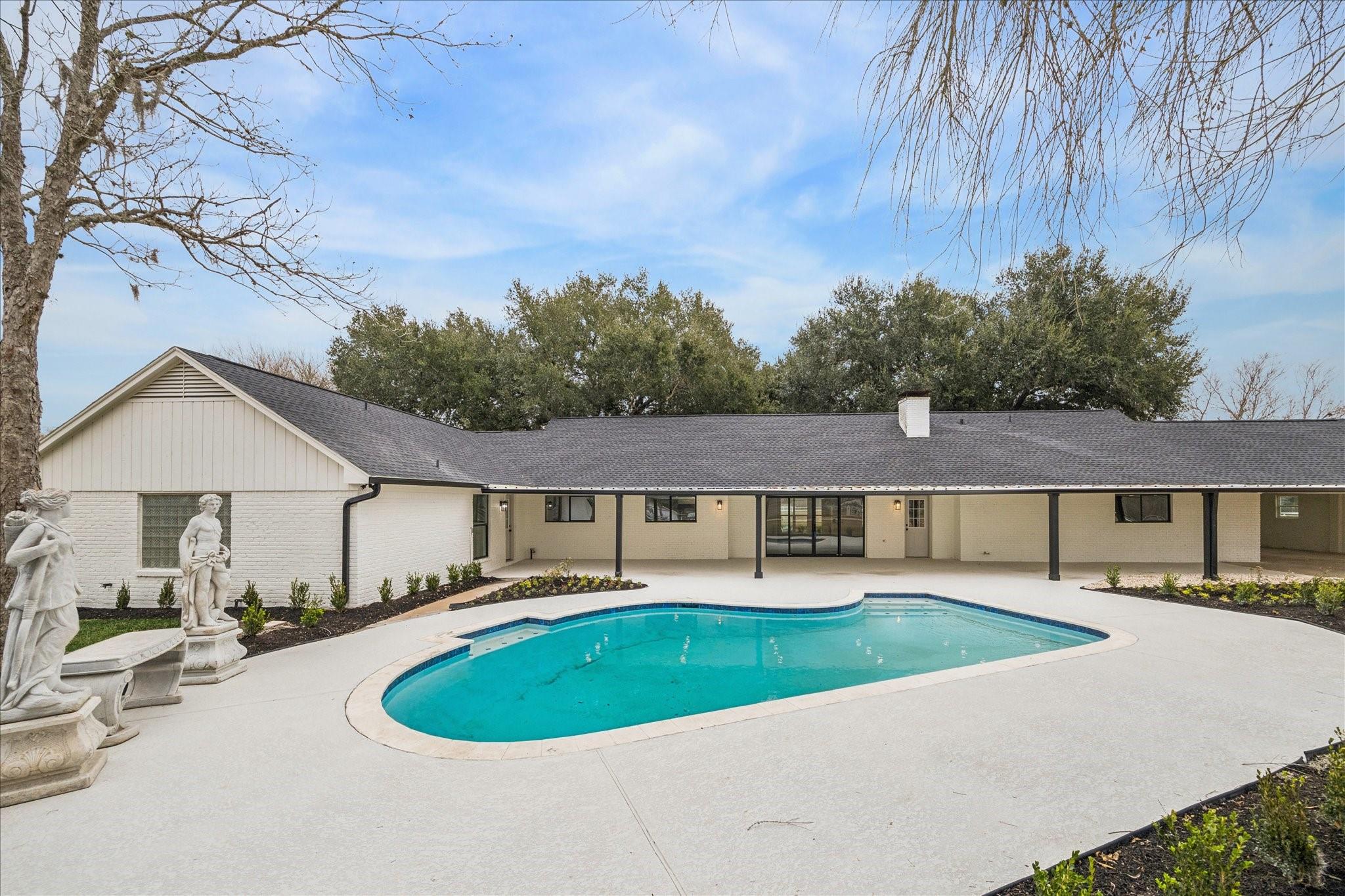 6911 Oak Lane