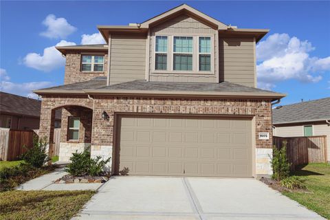 Photo of 15173 Canyon Rapids Road, Conroe, TX 77302 (MLS # 20590094)