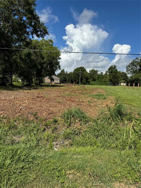 Vacant Land For Sale - Alabama<br/> Liberty, TX 77575