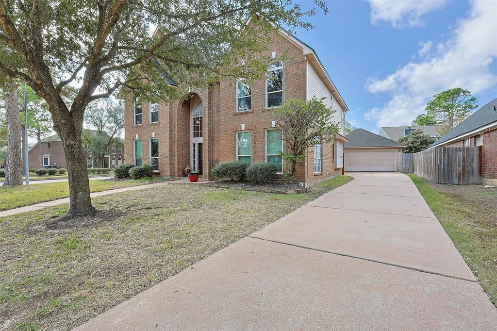 Photo of 15403 Redbud Leaf Lane, Cypress, TX 77433 (MLS # 12003665)