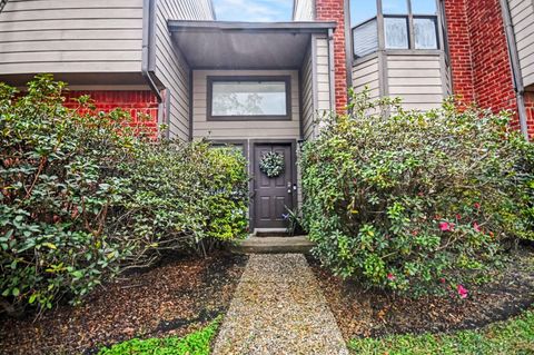 Photo of 7447 Cambridge Street #73, Houston, TX 77054 (MLS # 98374747)