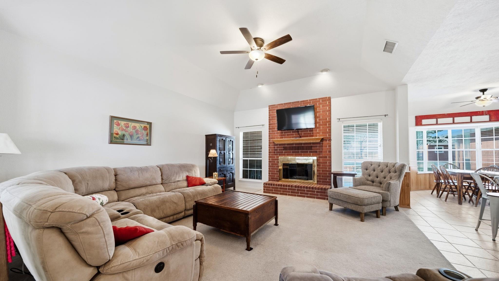 831 Whispering Oaks Drive