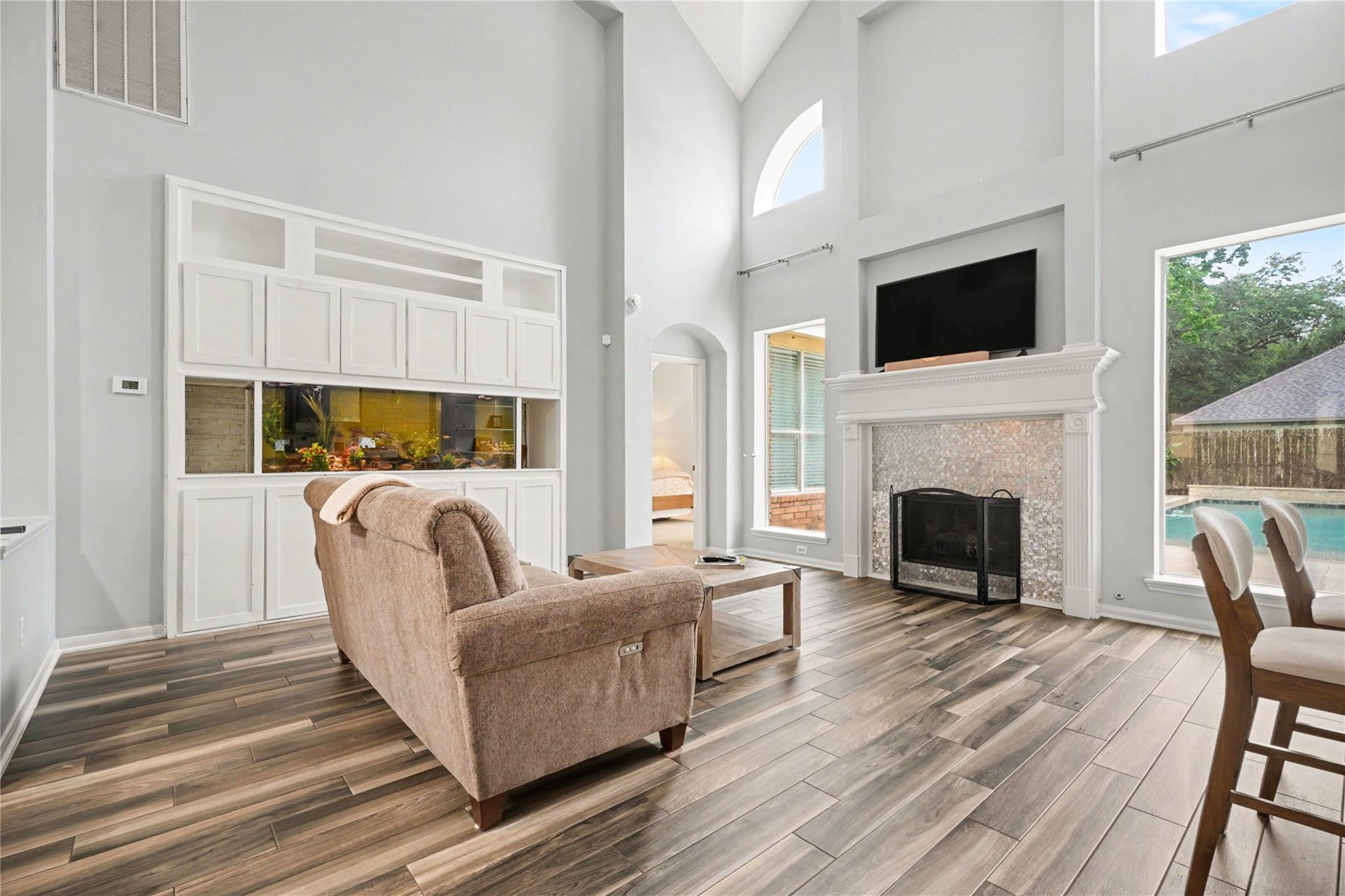 1626 Old Orchard Lane