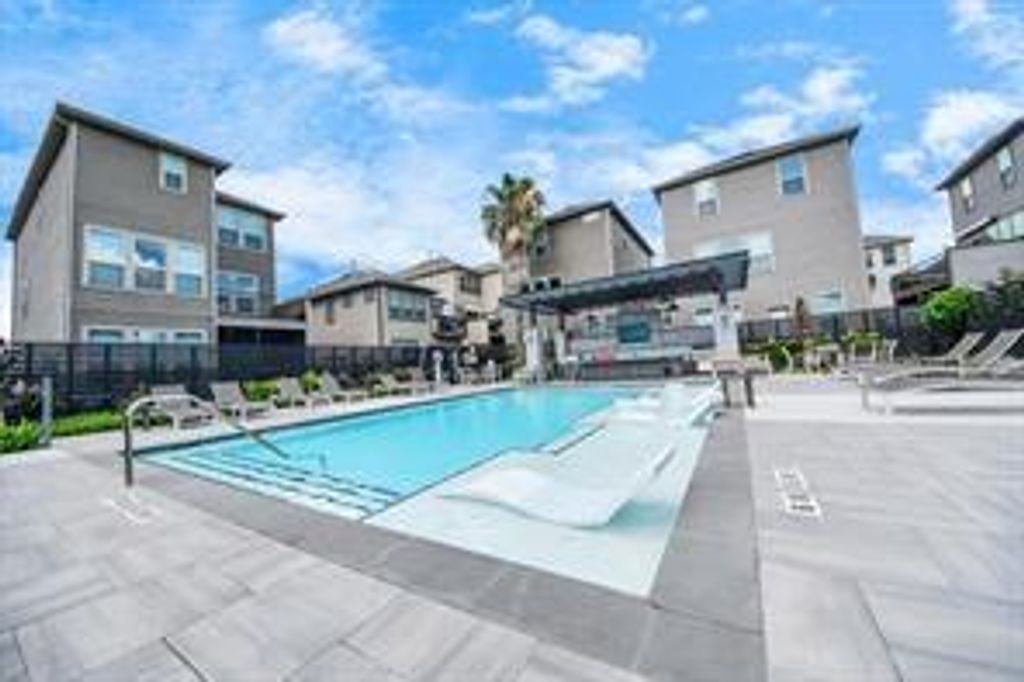 Photo of 8605 Hollyoaks Creek Lane, Houston, TX 77063 (MLS # 88577155)