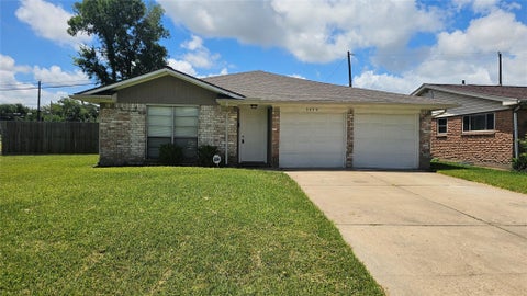 Photo of 5458 Osprey Drive, Houston, TX 77048 (MLS # 6325058)