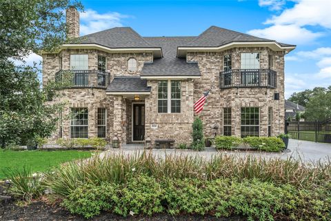 Photo of 835 W 43rd Street, Houston, TX 77018 (MLS # 81918578)