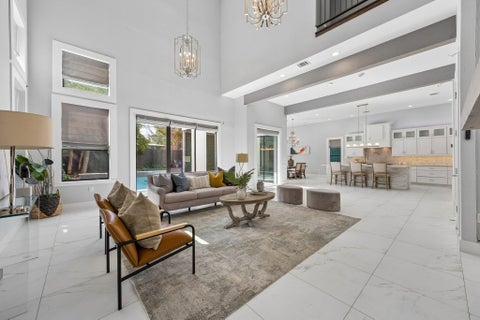 Photo of 1959 Portsmouth Street, Houston, TX 77098 (MLS # 70967037)