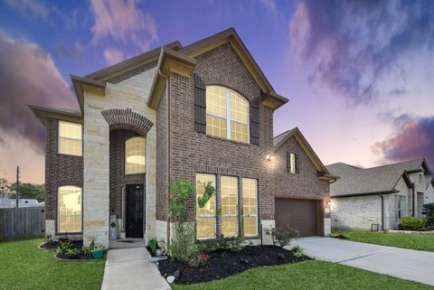 Photo of 1935 Heather Canyon Drive, Houston, TX 77089 (MLS # 73350242)