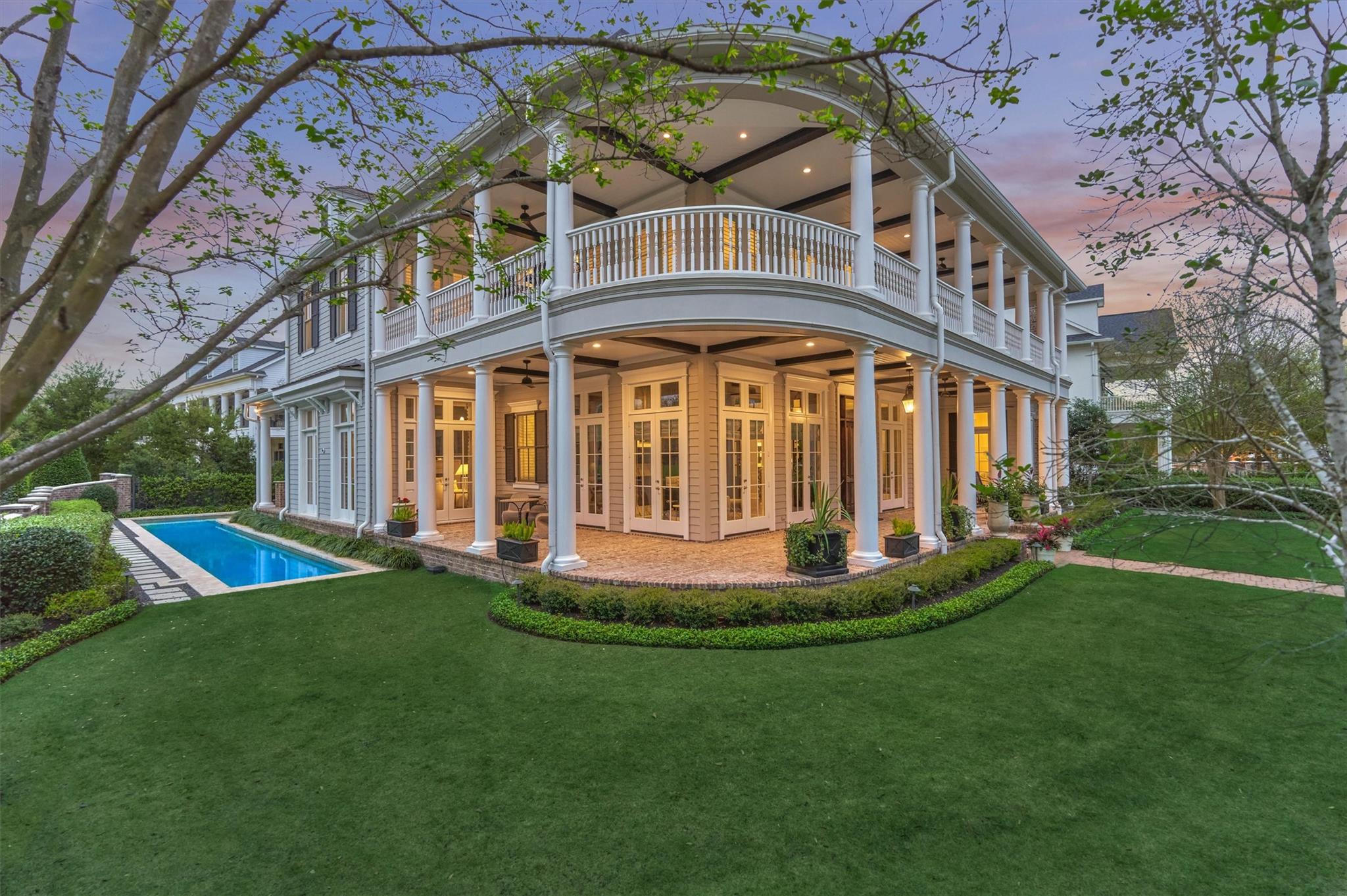 22 E Shore Drive