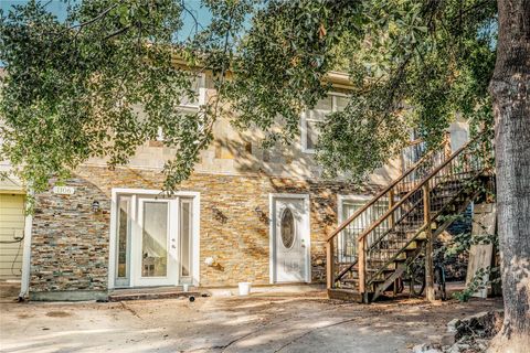 Photo of 1106 Stude Street, Houston, TX 77007 (MLS # 46945193)