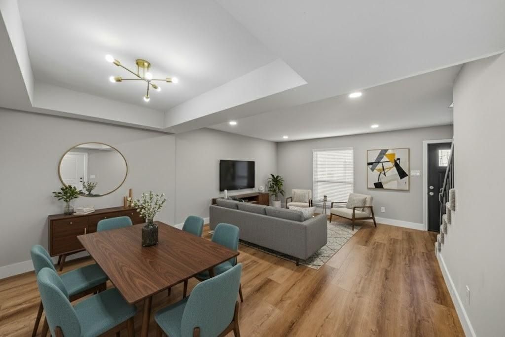 Photo of 10370 Longmont Drive, Houston, TX 77042 (MLS # 87046123)