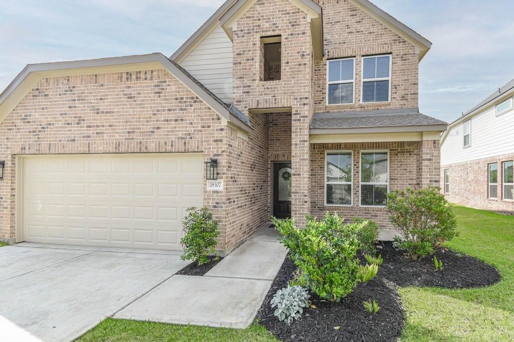 Photo of 18307 Yaupon Bough Lane, Tomball, TX 77377 (MLS # 71678304)
