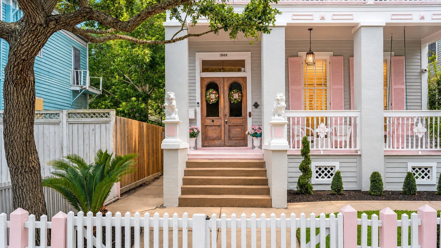 1522 Ball Street