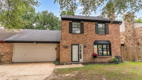 Photo of 9207 Barr Circle, Houston, TX 77080 (MLS # 41646163)
