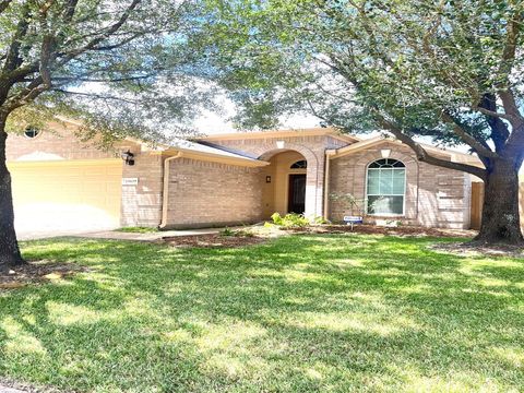 Photo of 19635 Pitchstone Drive, Tomball, TX 77377 (MLS # 36519572)