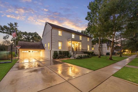 Photo of 5211 Caversham Drive, Houston, TX 77096 (MLS # 53037296) Photo of 5211 Caversham Drive, Houston, TX 77096 (MLS # 53037296)