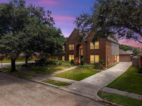 Photo of 2210 Bay Haven Way, League City, TX 77573 (MLS # 52254468)