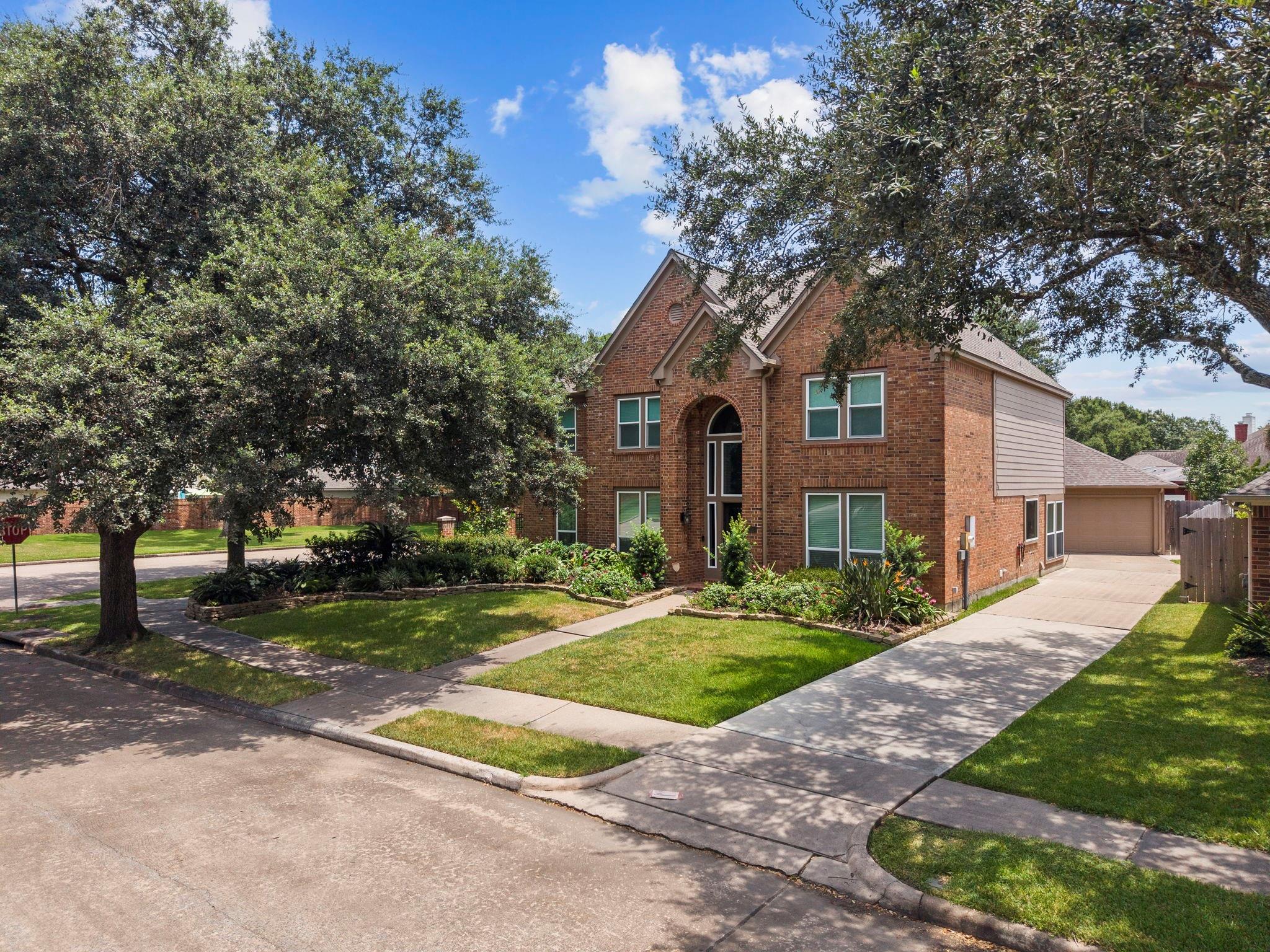 2210 Bay Haven Way