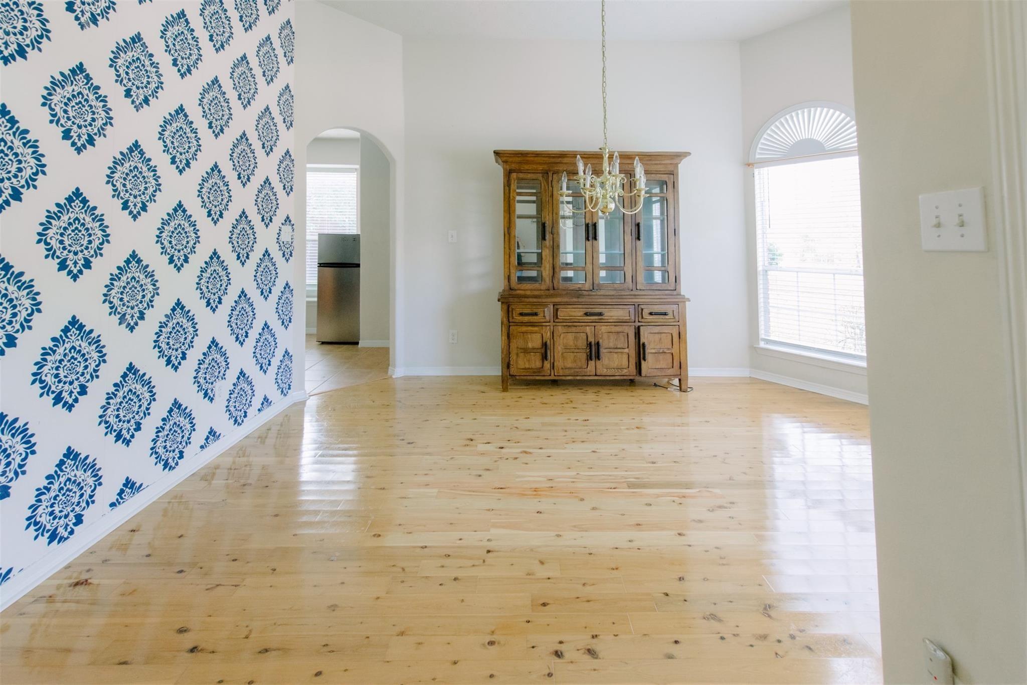 3512 Oak Landing