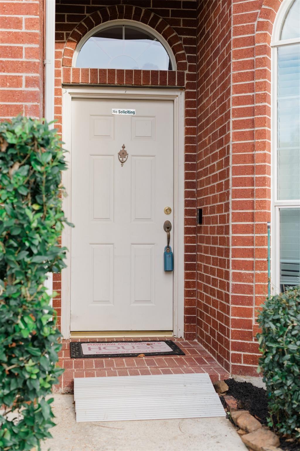 3512 Oak Landing