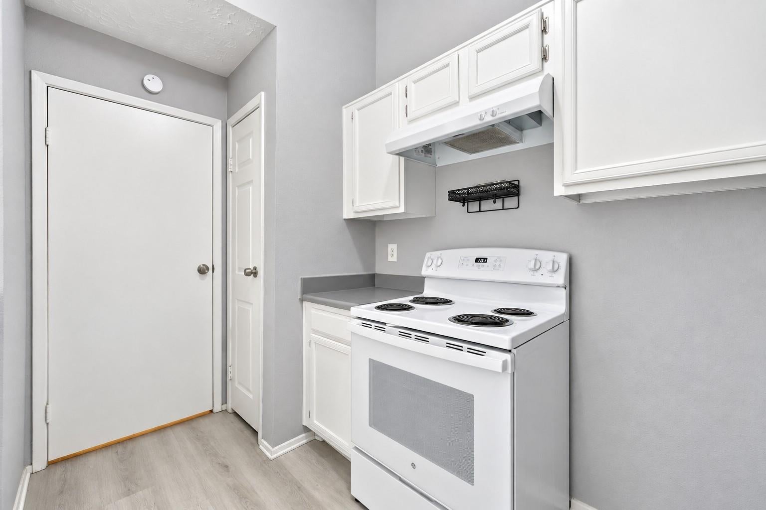5421 Diane Court