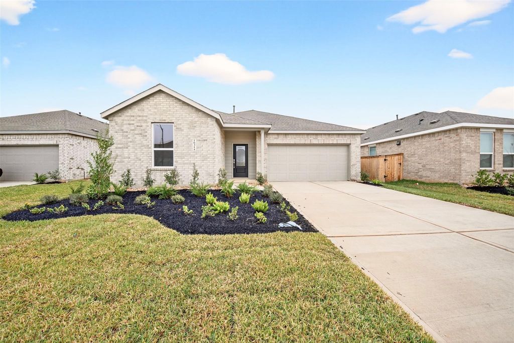 Photo of 16314 Texas Flatland Way, Hockley, TX 77447 (MLS # 5966211)