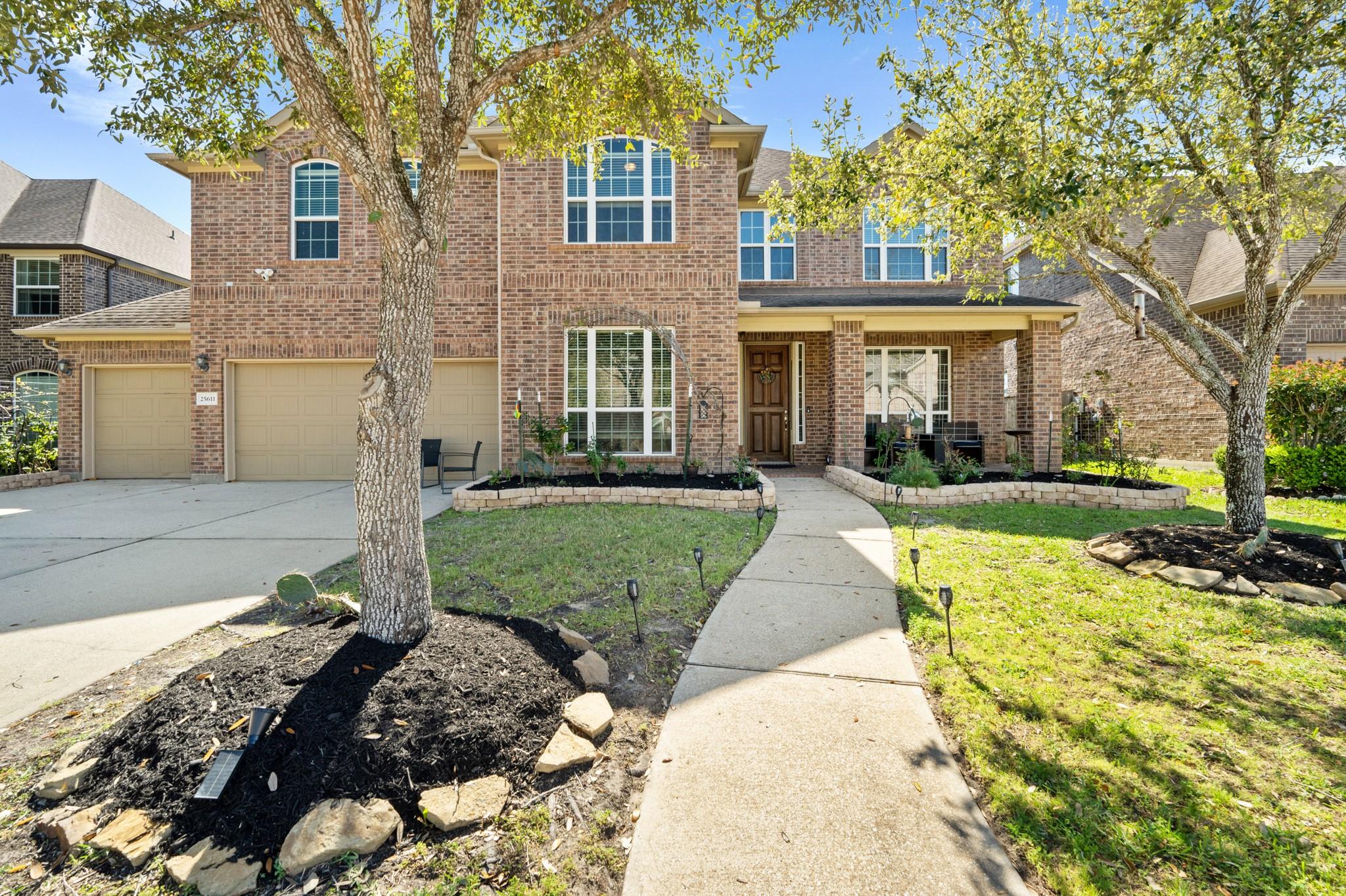 25611 Kearsley Drive