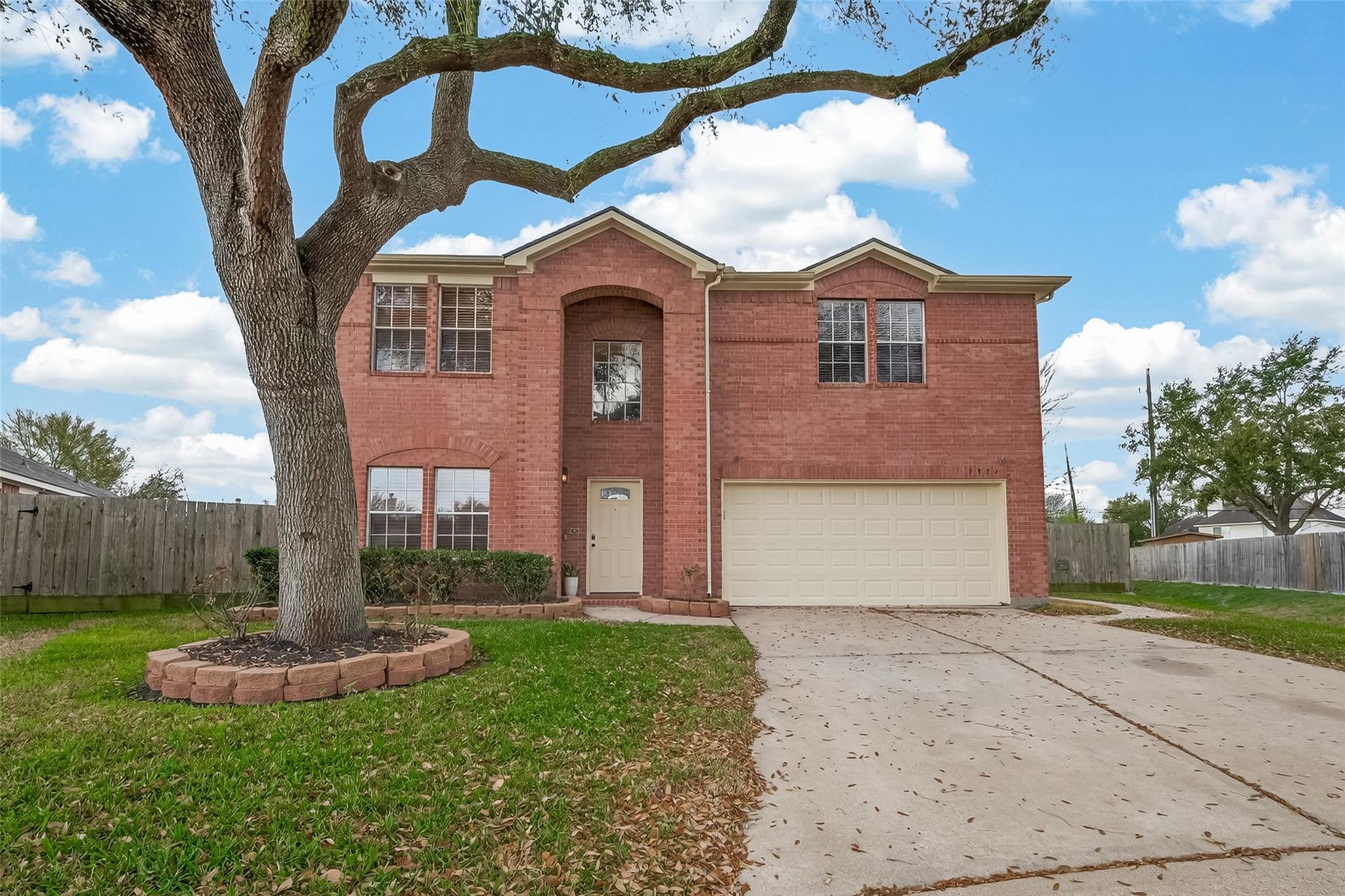 9904 Fair Brook Way