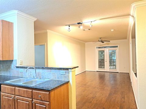 1711 Old Spanish Trail 457 Houston TX 77054