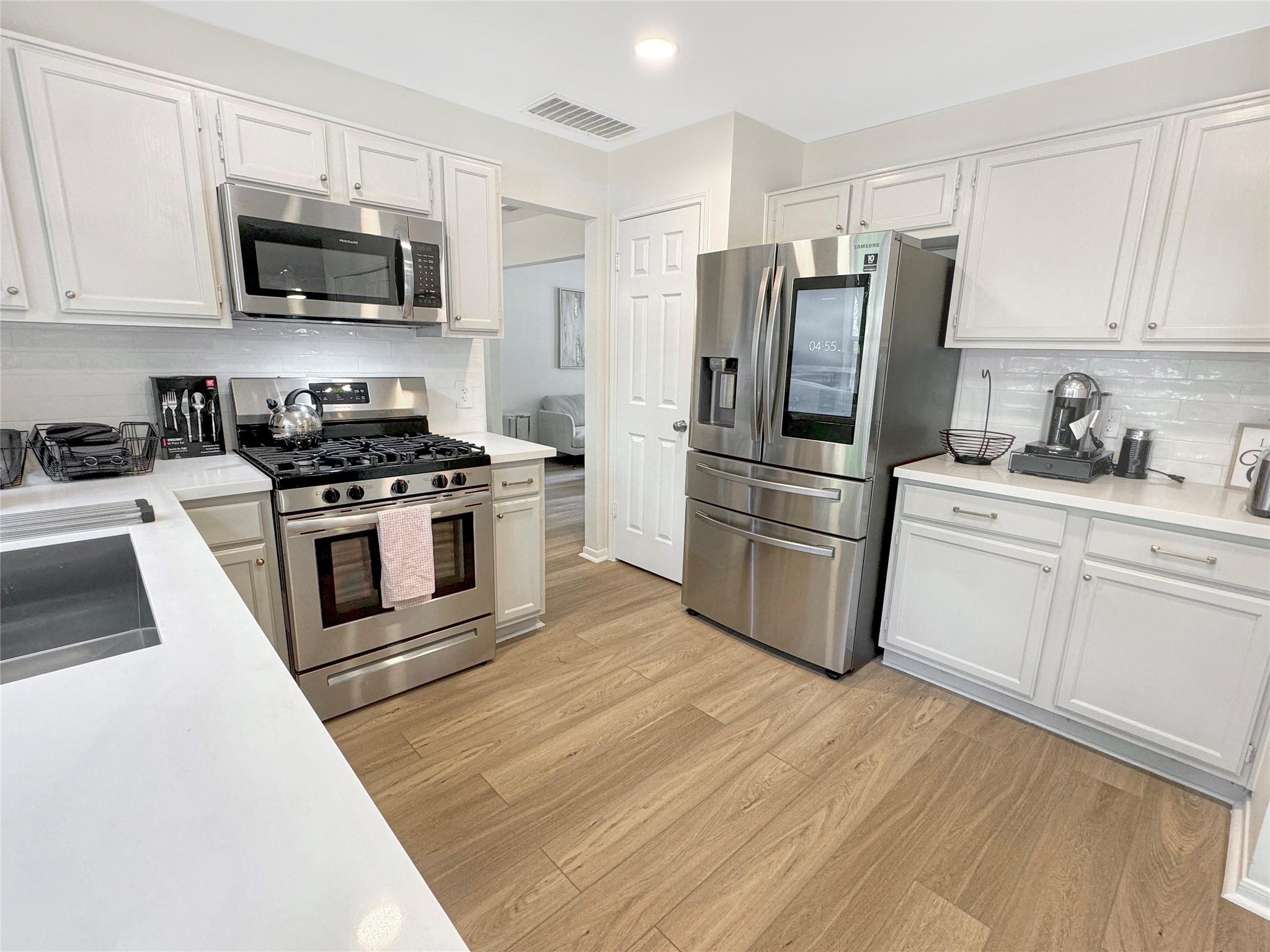 18 Cottage Grove Place