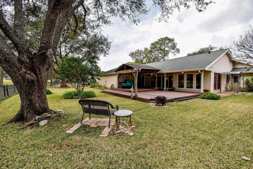 Photo of 3415 Palm Desert Lane, Missouri City, TX 77459 (MLS # 10079967)