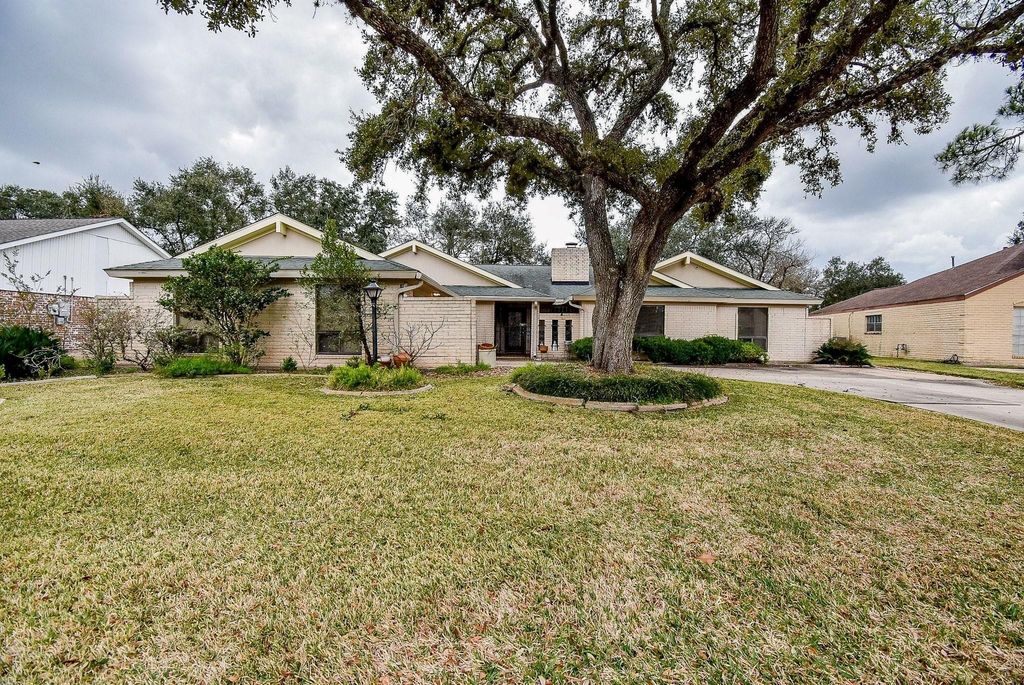 Photo of 3415 Palm Desert Lane, Missouri City, TX 77459 (MLS # 10079967)