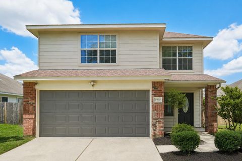 Homes For Rent - 4419 Crossvine Avenue<br/> Baytown, TX 77521