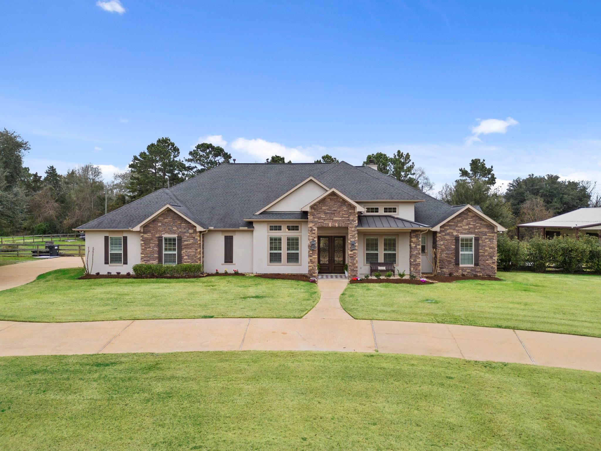 18502 Rosehill Manor Court