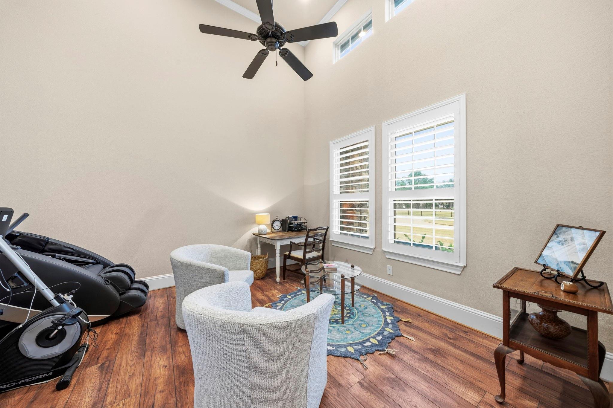 18502 Rosehill Manor Court