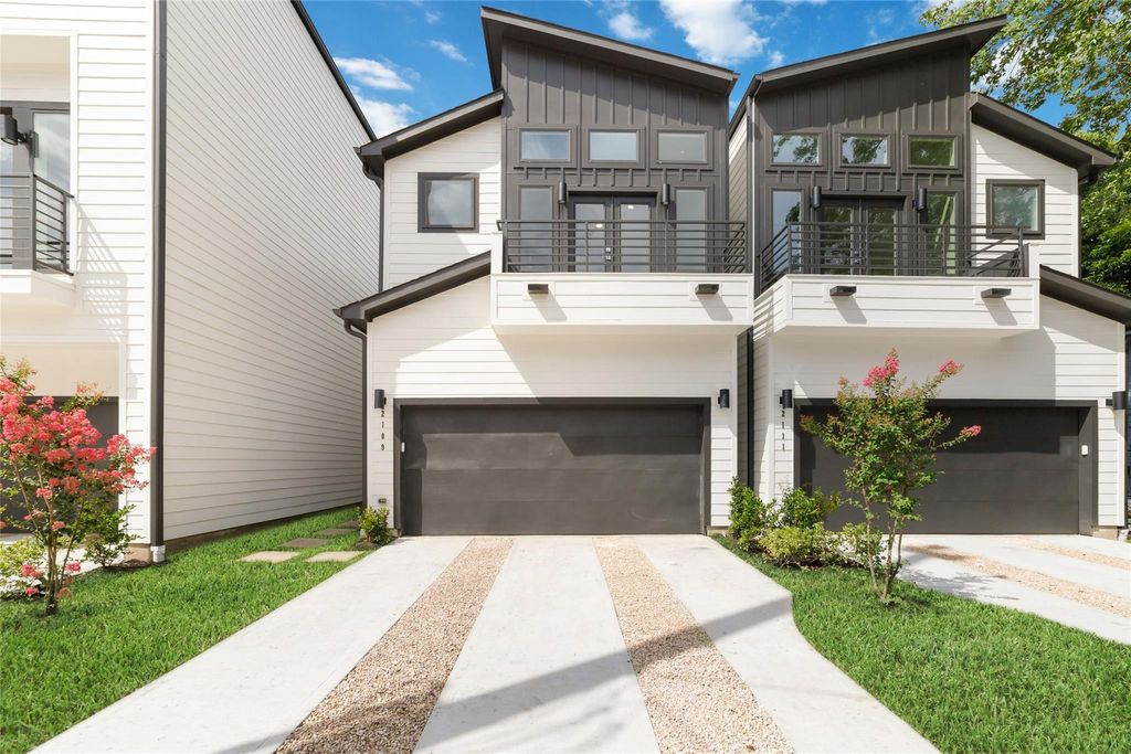 Photo of 2109 Holman Street, Houston, TX 77004 (MLS # 11415413)