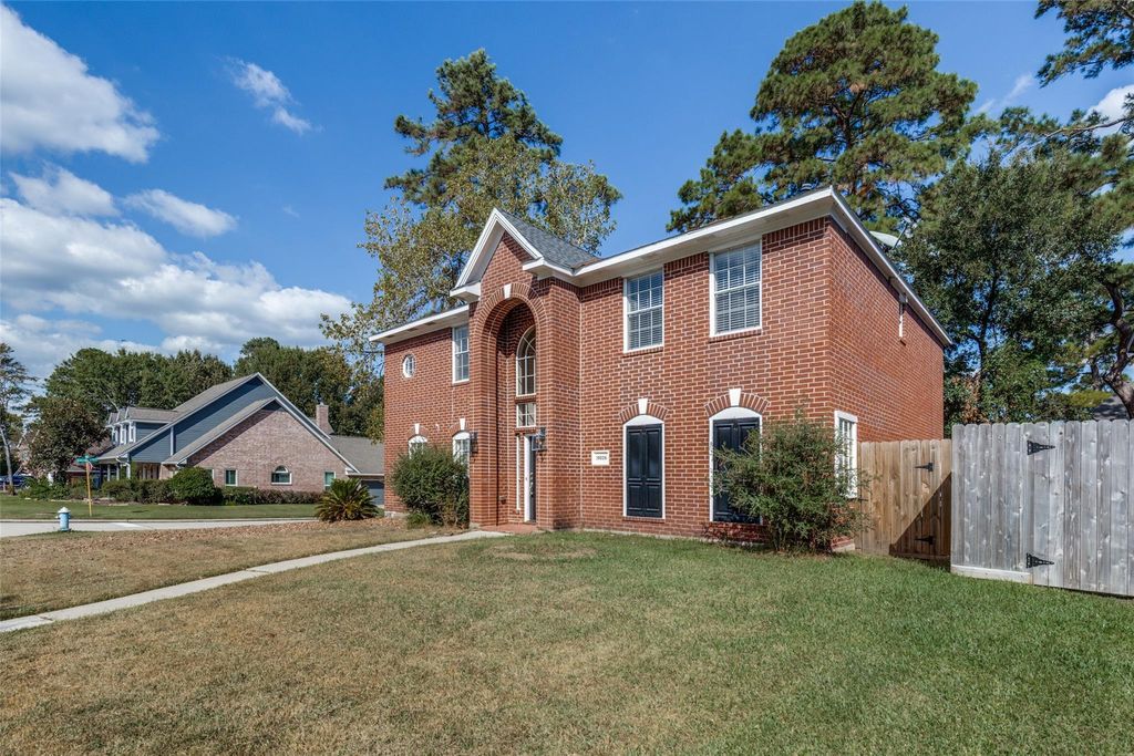 Photo of 19026 Owen Oak Drive, Humble, TX 77346 (MLS # 17619261)