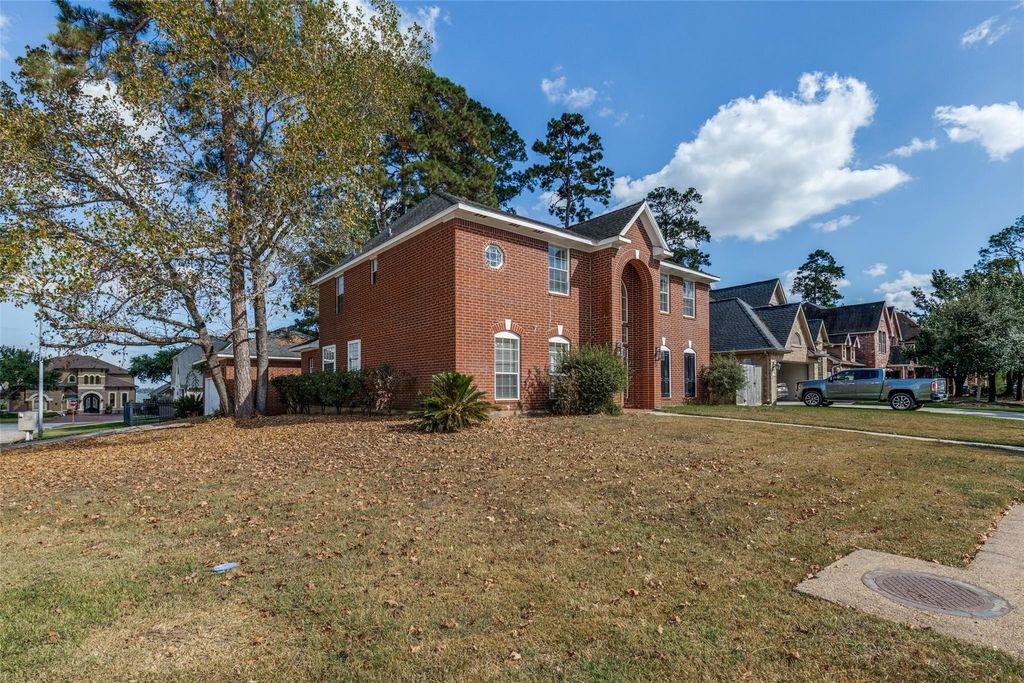 Photo of 19026 Owen Oak Drive, Humble, TX 77346 (MLS # 17619261)